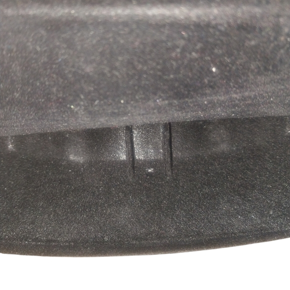 Ray Ban Medium Case Black With Gold Stamp (empty) - Picture 5 of 6